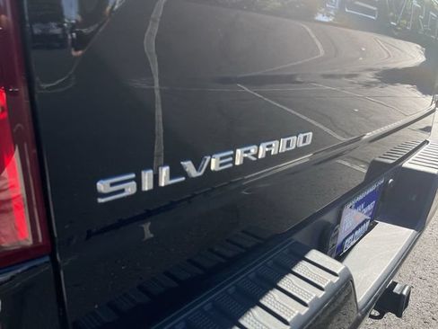 Used 2025 Chevrolet Silverado 1500 LT Trail Boss w/ Protection Package AWD/4WD image 31