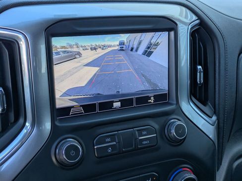 Used 2020 Chevrolet Silverado 1500 RST image 18