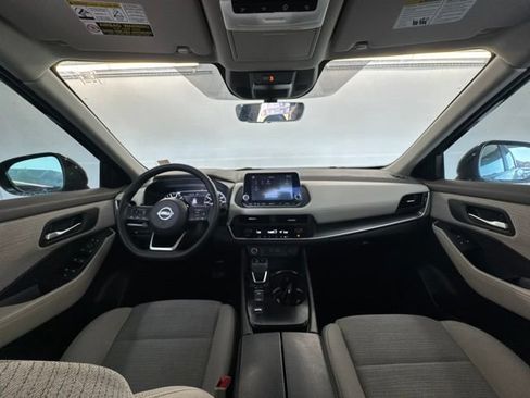 Certified 2023 Nissan Rogue SV FWD image 14