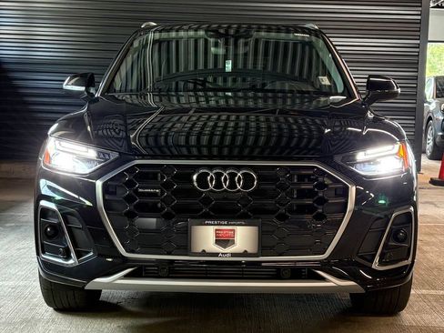 Used 2024 Audi Q5 e Premium Plus w/ Premium Plus Package AWD/4WD image 6