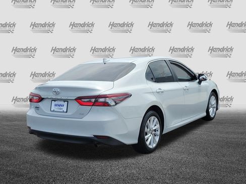 Used 2024 Toyota Camry LE FWD image 7