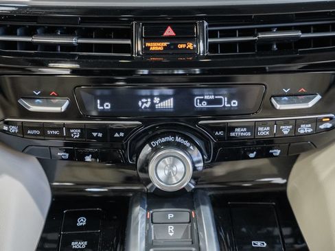 Used 2023 Acura MDX SH-AWD image 21