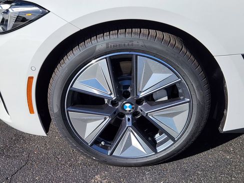 New 2026 BMW i4 xDrive40i w/ Premium Package AWD/4WD image 7
