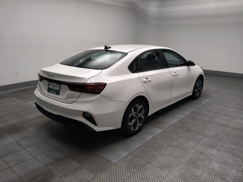 Used 2023 Kia Forte LXS w/ LXS Technology Package FWD image 10