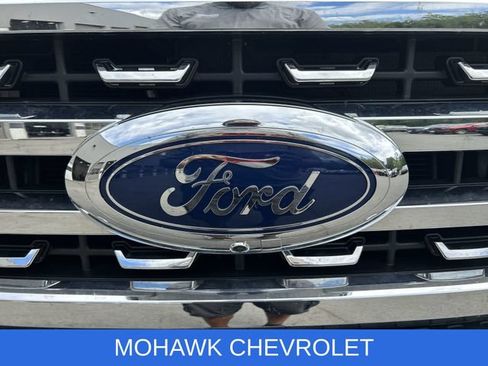 Used 2024 Ford F250 Lariat w/ Chrome Package AWD/4WD image 31