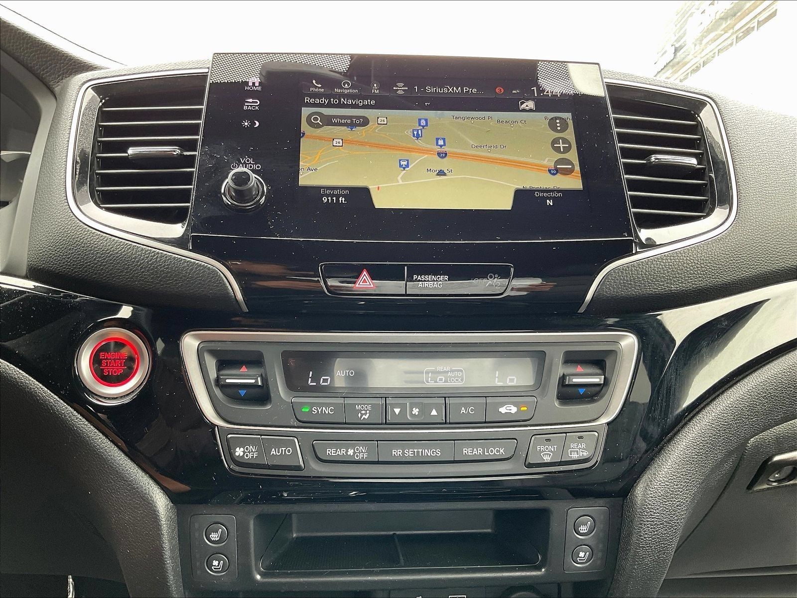 Used 2024 Honda Passport Black Edition image 18