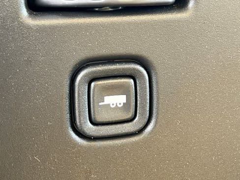 New 2023 Chevrolet Express 3500 w/ Power Convenience Package image 18