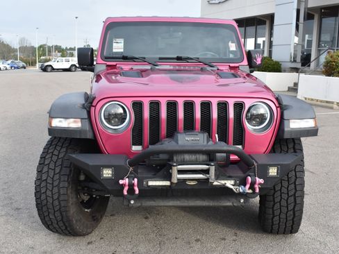 Used 2022 Jeep Wrangler Unlimited Rubicon w/ Cold Weather Group image 4