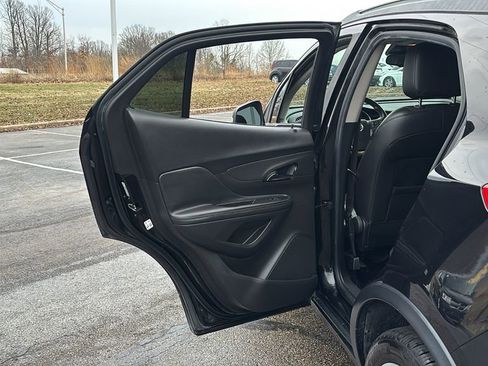 Used 2017 Buick Encore Preferred image 28