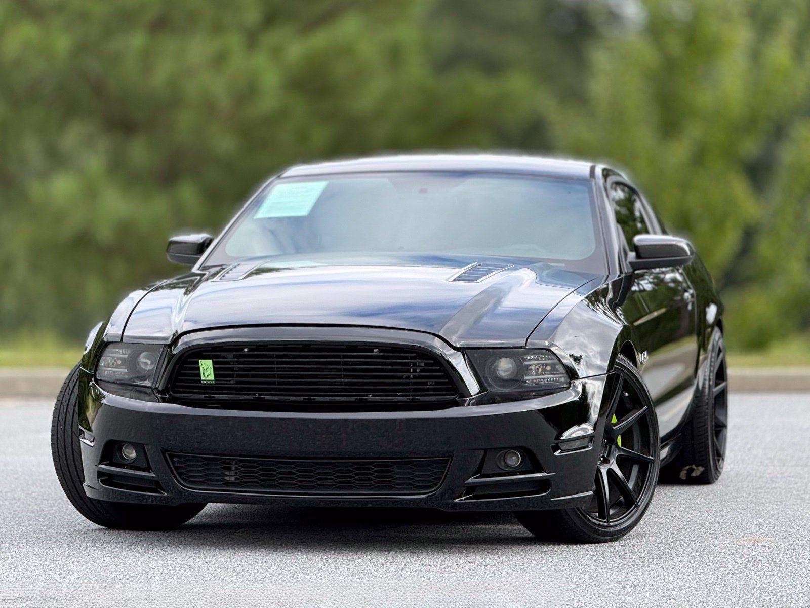 Used 2014 Ford Mustang GT RWD image 2