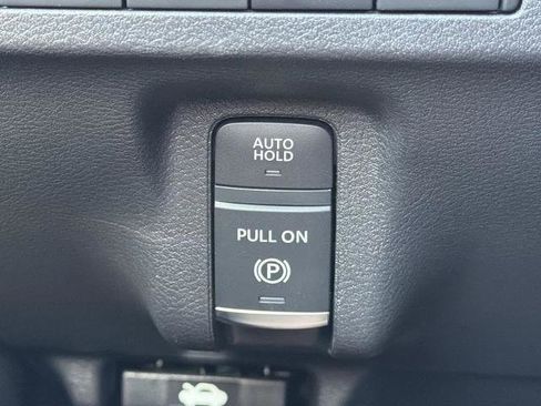 Certified 2025 Nissan Murano SV w/ Cargo Package AWD/4WD image 14