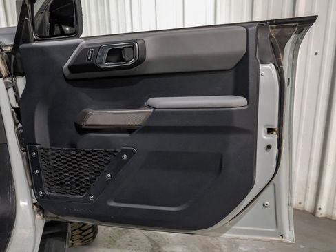 Used 2023 Ford Bronco Black Diamond image 46