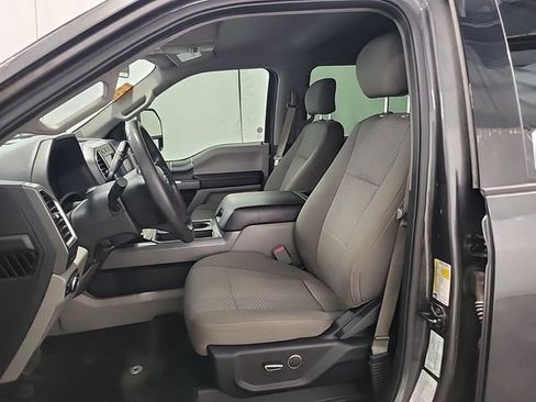 Used 2017 Ford F250 XLT w/ XLT Premium Package AWD/4WD image 6