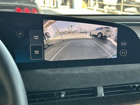 Used 2023 Lucid Air Grand Touring AWD/4WD image 21