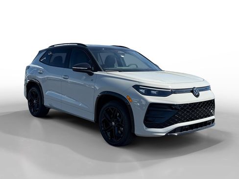 New 2026 Volkswagen Tiguan SE R-Line AWD/4WD image 7
