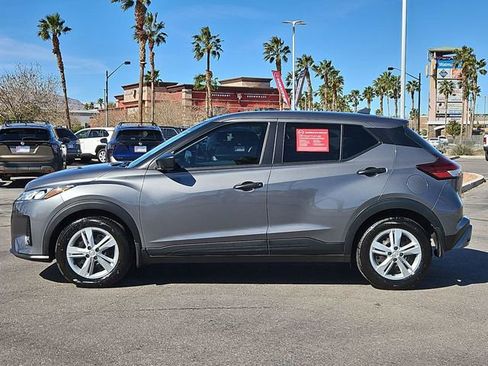 Certified 2025 Nissan Kicks Play S image 19