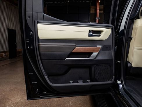 Used 2023 Toyota Tundra 1794 Edition image 38