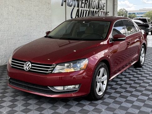 Used 2015 Volkswagen Passat 1.8T Limited Edition FWD image 1