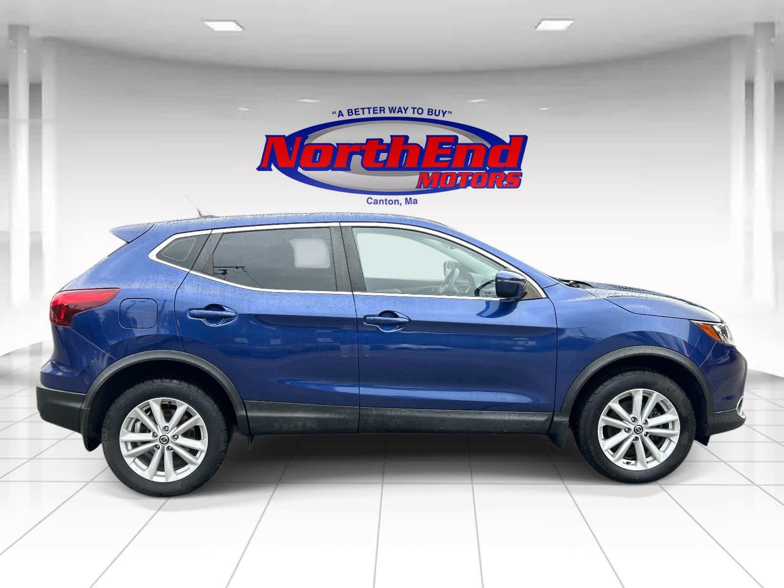 Used 2019 Nissan Rogue Sport SV AWD/4WD image 2