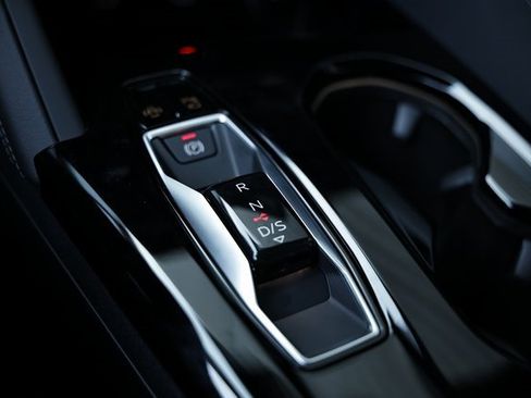 New 2025 Audi Q5 Prestige image 40