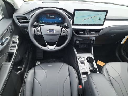 New 2025 Ford Escape PHEV w/ PHEV Premium Package image 17