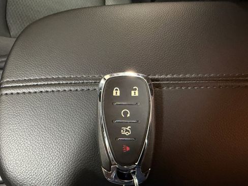 Used 2025 Chevrolet Malibu LT image 28