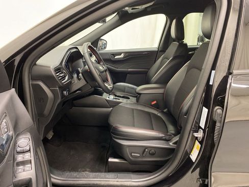 Used 2025 Ford Escape ST-Line AWD/4WD image 14
