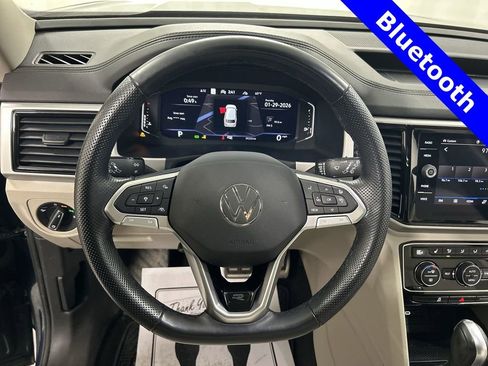 Used 2022 Volkswagen Atlas SEL R-Line image 20
