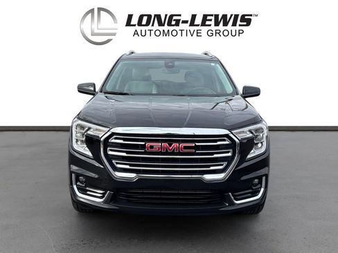 Used 2024 GMC Terrain SLT image 11