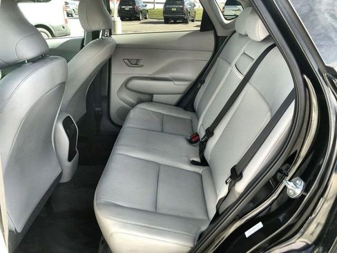 Used 2025 Hyundai Kona SEL image 21