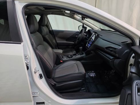 Used 2025 Subaru Crosstrek 2.5i Limited w/ Popular Package #4A image 35