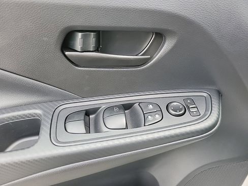 New 2025 Nissan Versa S w/ Trunk Package image 15