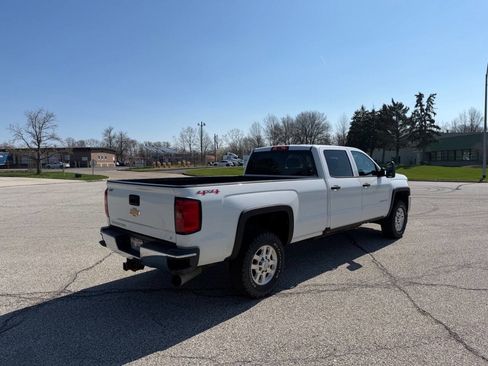 Used 2015 Chevrolet Silverado 3500 LT w/ LT Convenience Package image 4