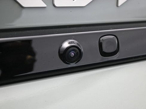 Used 2025 Kia K4 FWD image 32