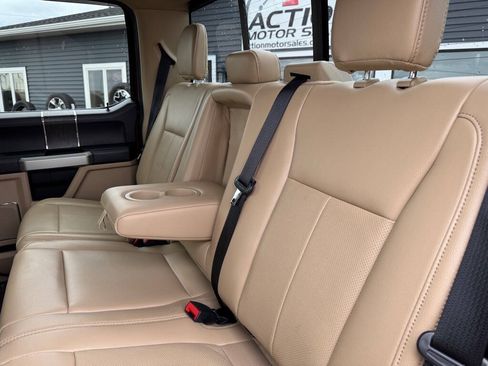 Used 2021 Ford F250 Lariat w/ Chrome Package AWD/4WD image 35