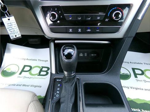 Used 2016 Hyundai Sonata SE FWD image 10
