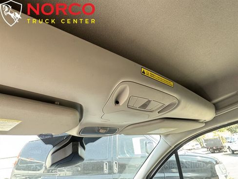 Used 2020 Ford Transit Connect XL image 27