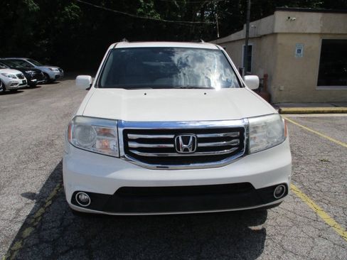 Used 2014 Honda Pilot Touring image 11