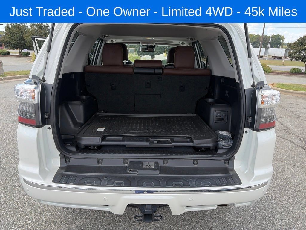 Used 2022 Toyota 4Runner Limited AWD/4WD image 13