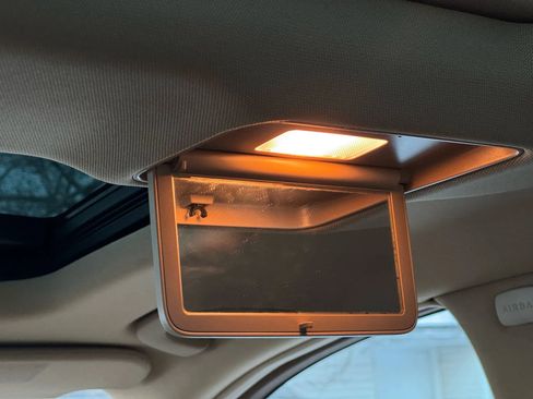 Used 2013 Mercedes-Benz S 550 S 550 4MATIC Sedan 4D image 33