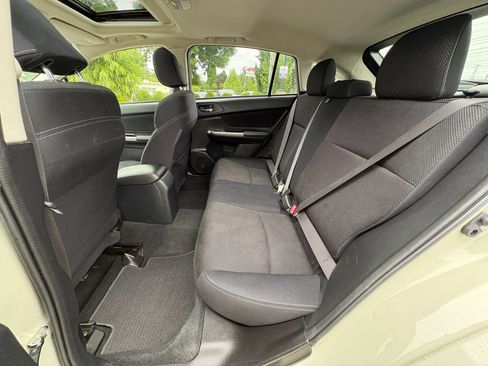Used 2015 Subaru Crosstrek 2.0i Premium w/ Moonroof Package AWD/4WD image 19