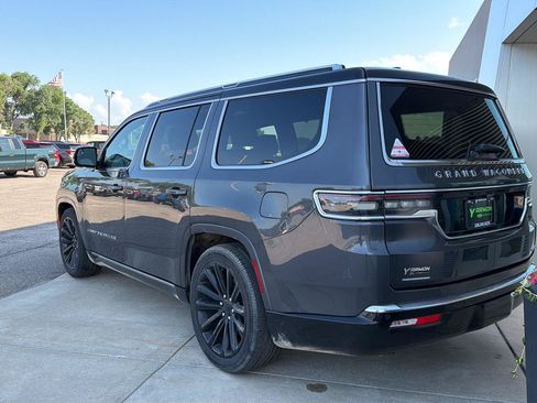 Used 2023 Jeep Grand Wagoneer Series II AWD/4WD image 5