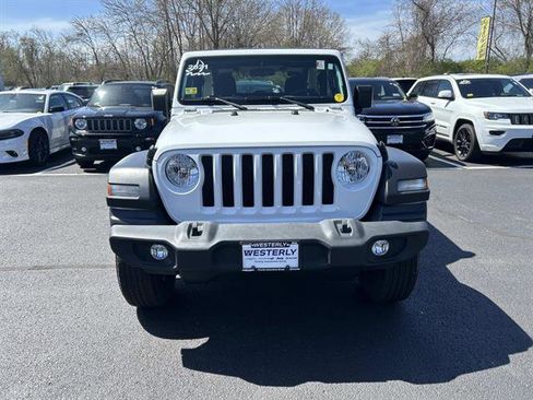 Used 2021 Jeep Wrangler Sport AWD/4WD image 8