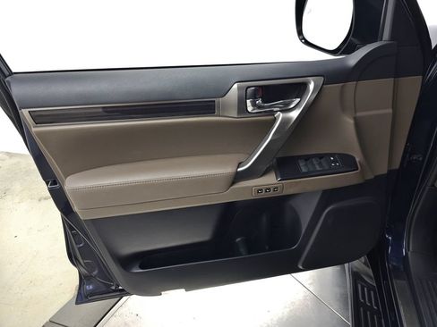 Used 2023 Lexus GX 460 Premium w/ Premium Package AWD/4WD image 13