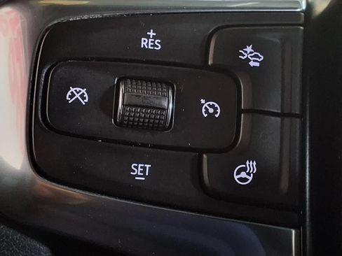 Used 2019 Chevrolet Blazer RS AWD/4WD image 26