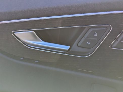 New 2026 Audi Q8 Premium Plus image 11