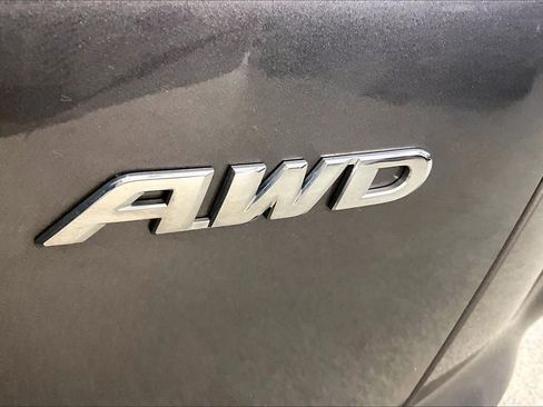 Used 2019 Honda CR-V EX image 9