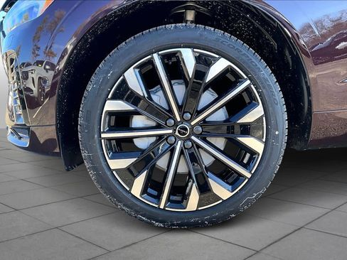 New 2026 Volvo XC60 B5 Ultra w/ Protection Package Premier image 16