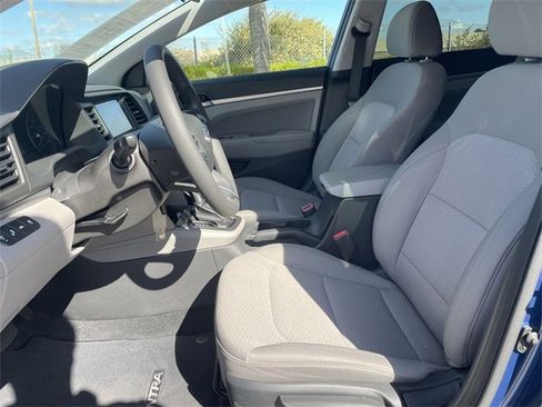 Used 2020 Hyundai Elantra SEL w/ Cargo Package (C1) image 17