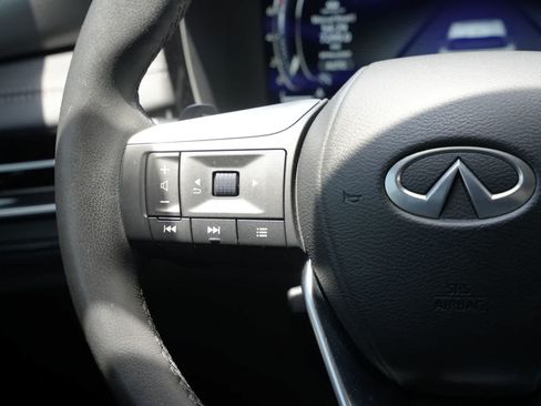 Used 2024 INFINITI QX60 Luxe AWD/4WD image 11